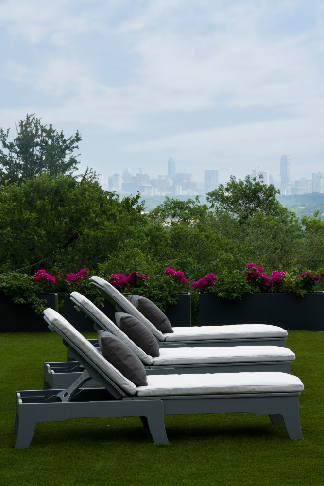 Ledge Lounger in-pool furniture